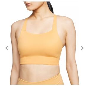 Nike Women's Swoosh Luxe Medium Support Sports Bra